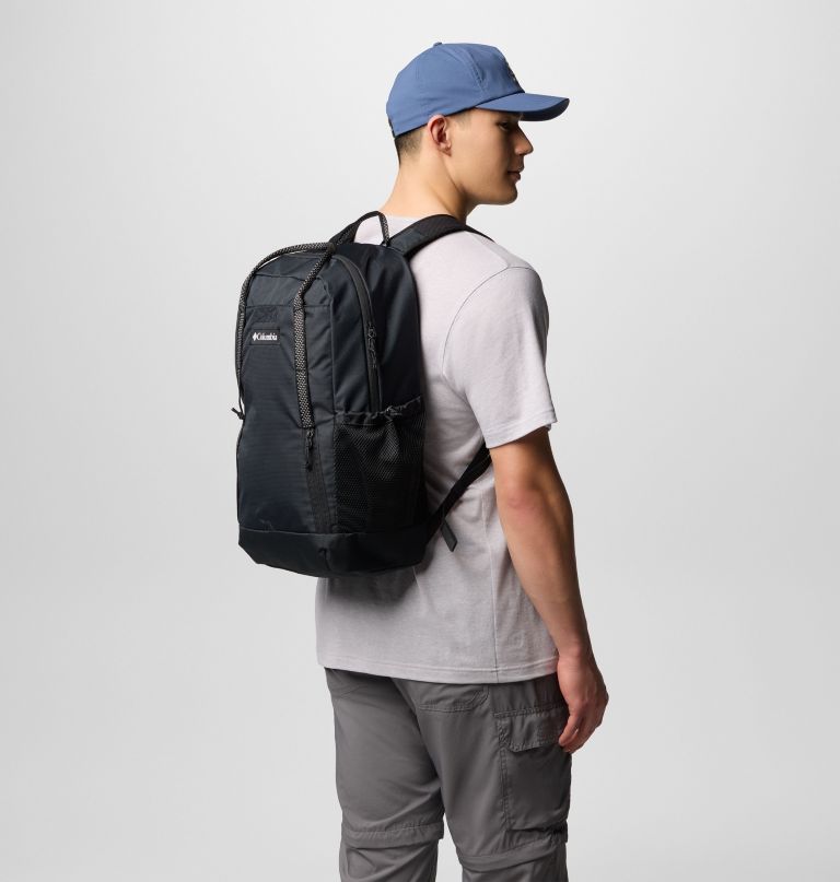 echo mountain 25l rucksack