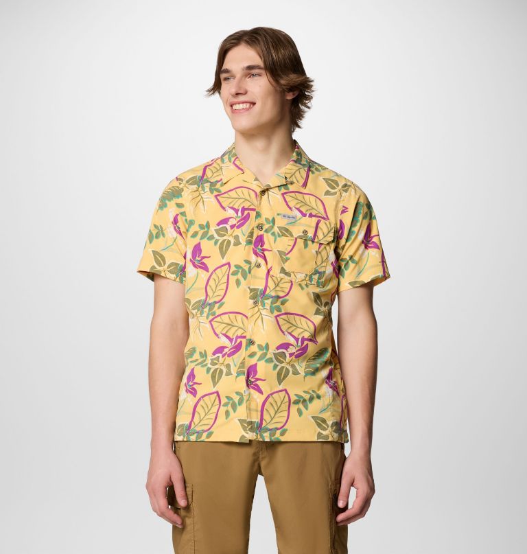 herren tech trail utility kurzarmhemd mit print
