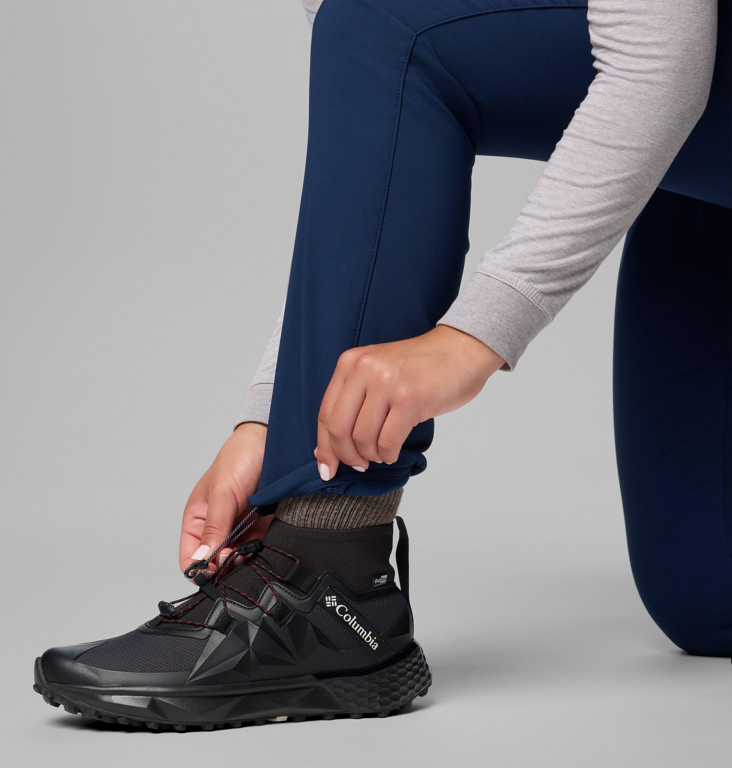 damen-hose mit hohem bund und schönem rücken