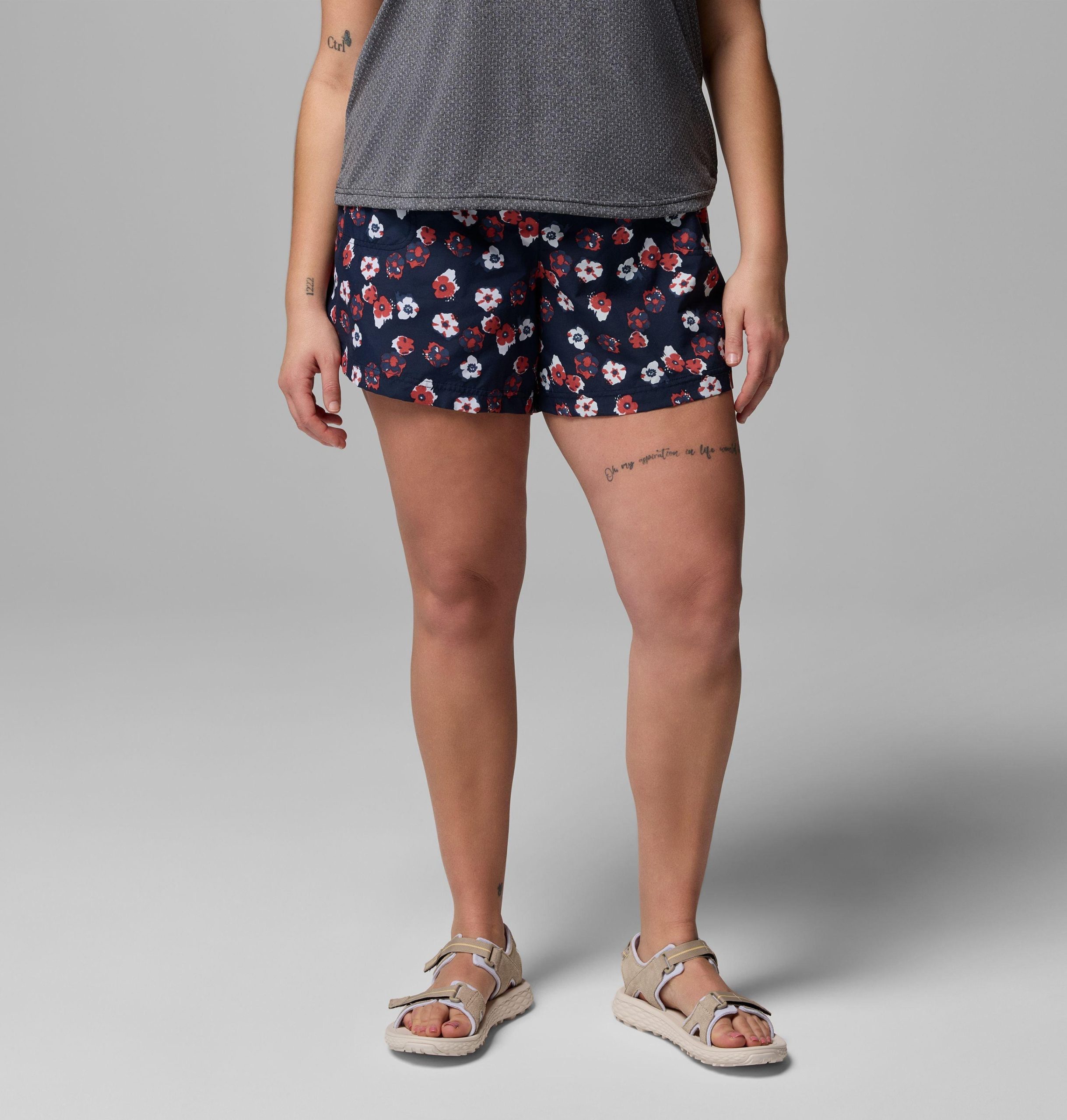 damen-shorts mit print „sandy river iii – Übergröße
