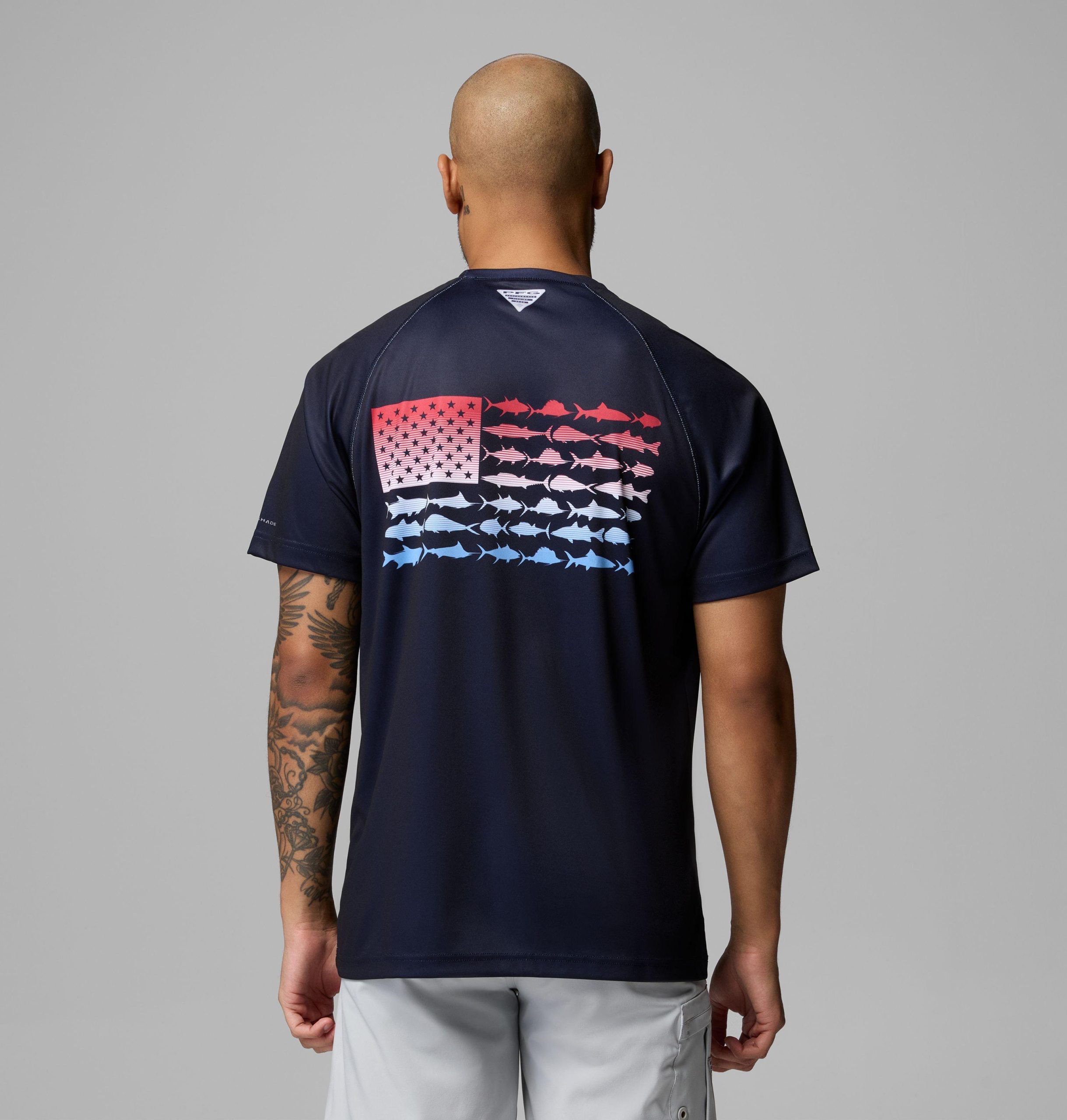 pfg herren kurzarmhemd mit deep waves grafik