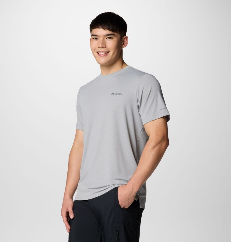 herren tech trail utility kurzarm-t-shirt mit rundhalsausschnitt – lang