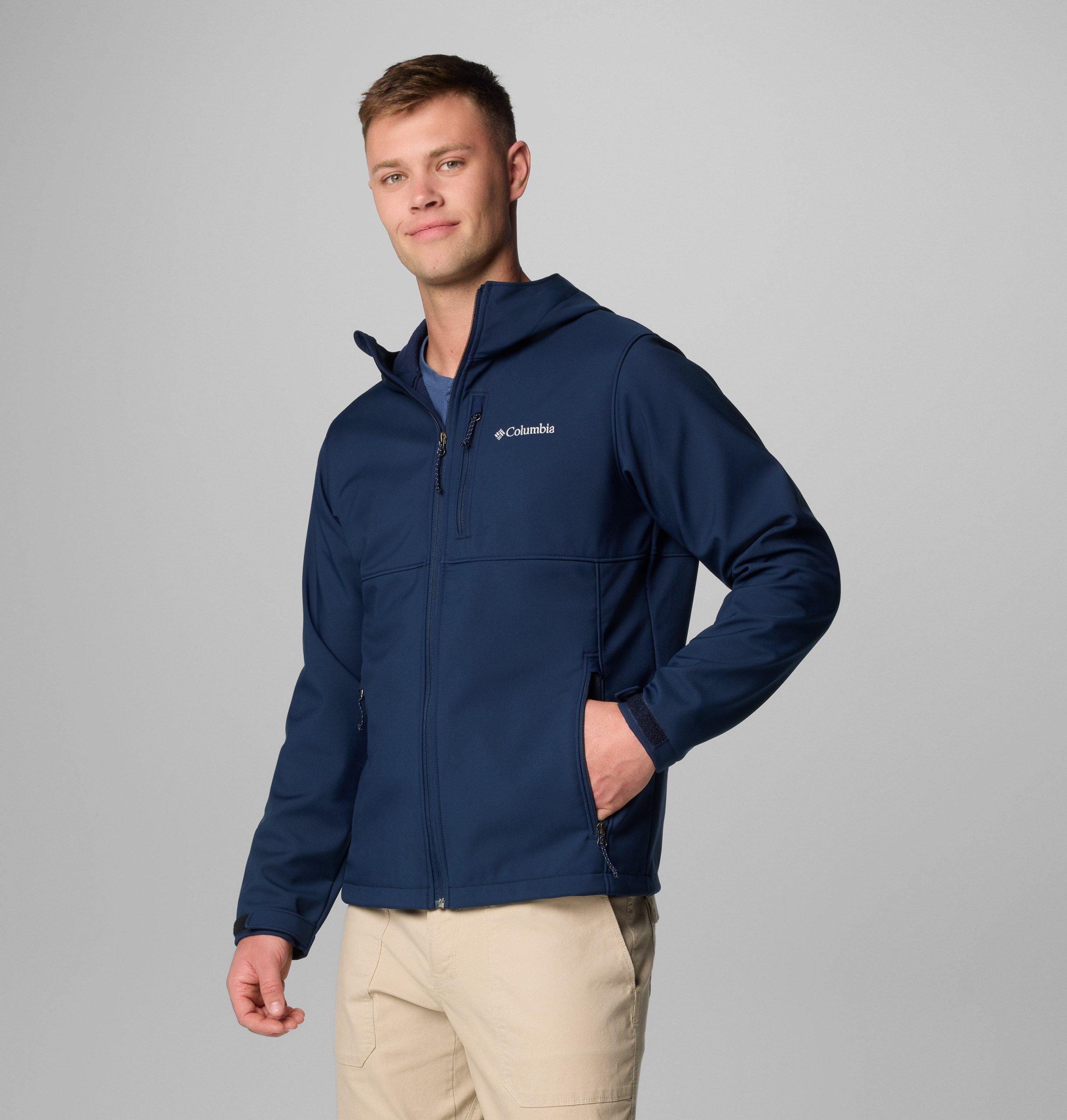 ascender ii softshelljacke mit kapuze für herren – größe l