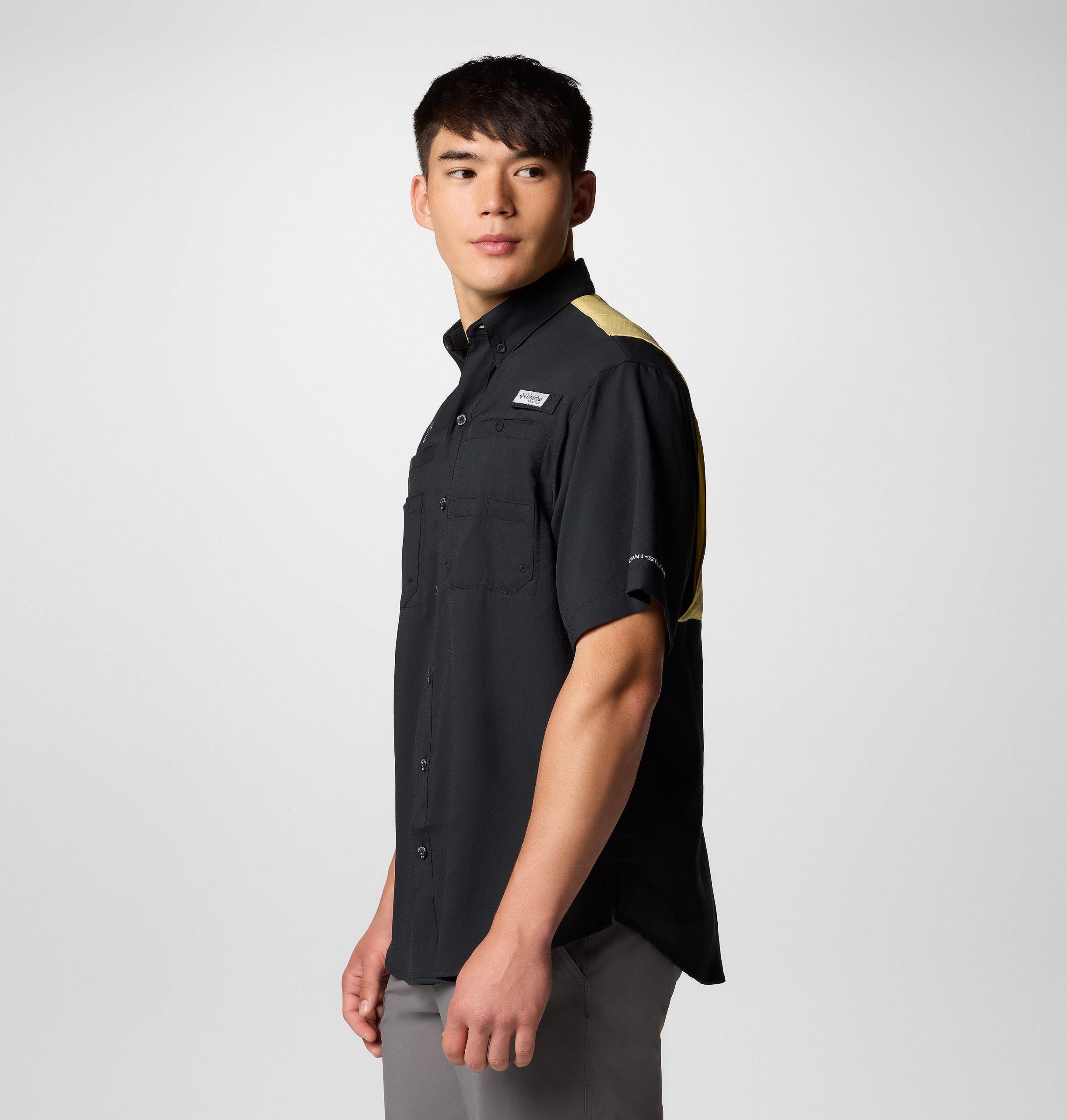 pfg tamiami kurzarm-shirt mit farbblock-design für herren – new orleans saints
