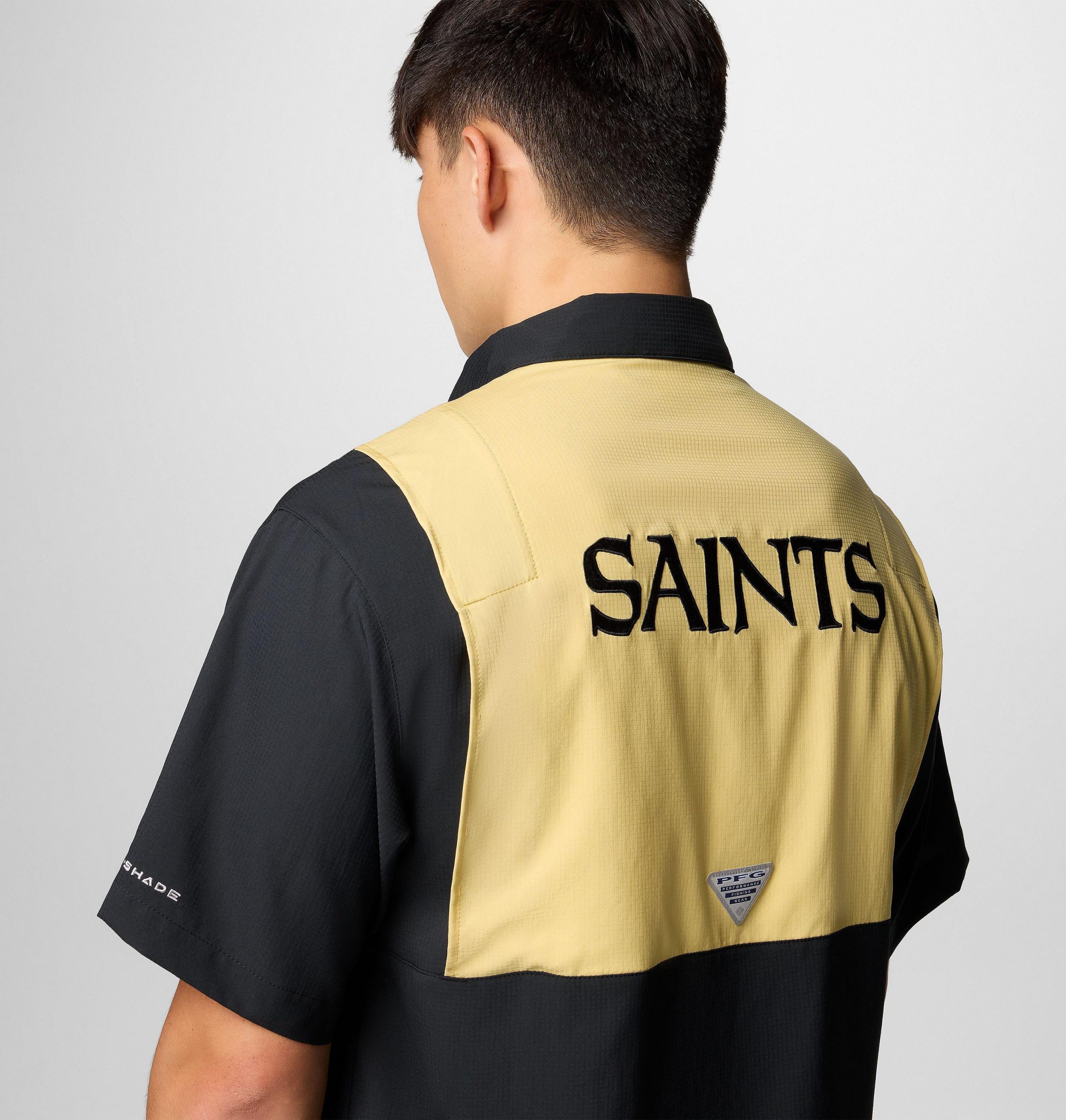 pfg tamiami kurzarm-shirt mit farbblock-design für herren – new orleans saints