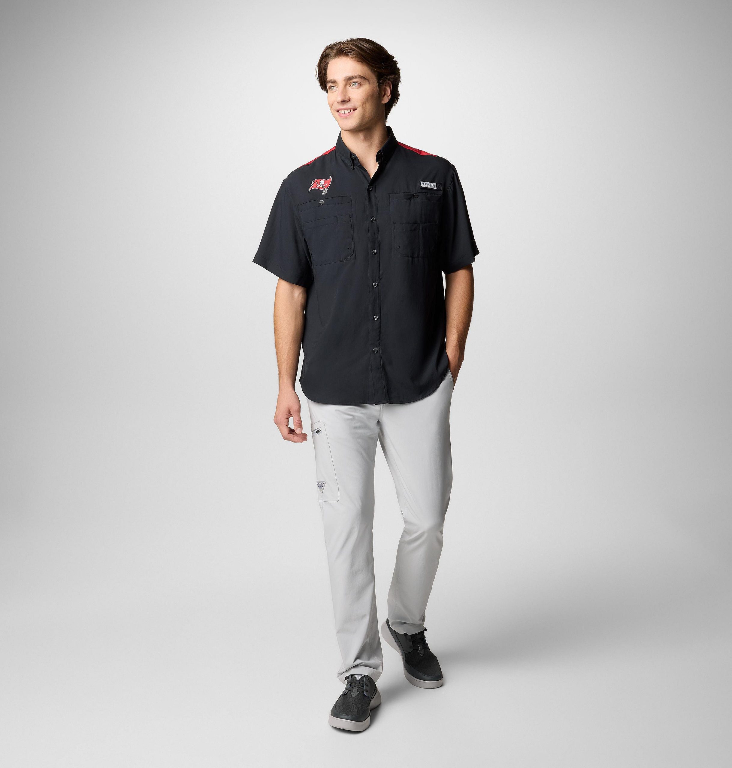 pfg tamiami colorblocked kurzarmhemd für herren – tampa bay buccaneers